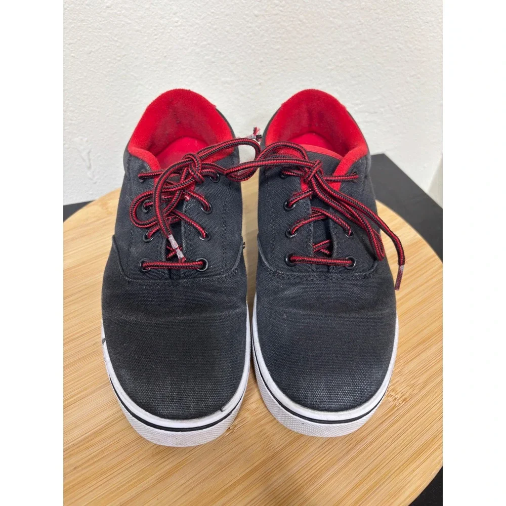 Heelys Skate Shoes Kids Size‎ 6 Black Red Canvas Low Top Roller Sneakers